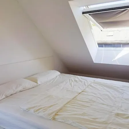Waldzimmer In Der Stadt Naehe Messe Pansiyon Münih